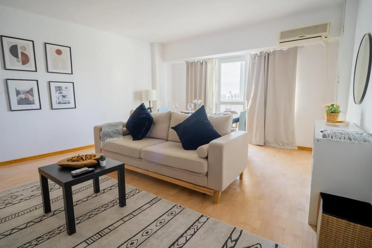 City Center Apartment With Skyline View Bukarest 0*,  Románia